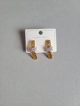 Charger l'image dans la galerie, Boucles d'oreilles MIRINDA en acier inoxydable