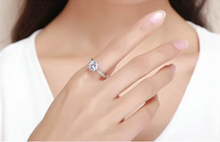 Charger l'image dans la galerie, Bague ZELLA en argent