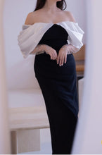 Charger l'image dans la galerie, Hors de l'épaule Midi Tissu Crêpe Colonne Réguliers Noire Robe de Soirée