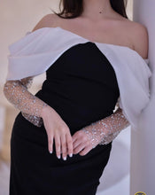 Charger l'image dans la galerie, Hors de l'épaule Midi Tissu Crêpe Colonne Réguliers Noire Robe de Soirée