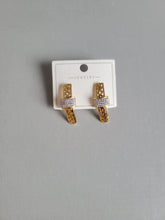 Charger l&#39;image dans la galerie, Boucles d&#39;oreilles MIRINDA en acier inoxydable
