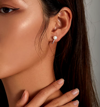 Charger l&#39;image dans la galerie, Boucles d&#39;oreilles NELYA en argent
